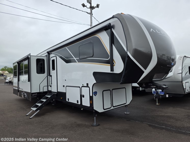 Email now about this 2025 Keystone Alpine Avalanche Edition 366LS! New 2025 Keystone Alpine Avalanche Edition 366LS available in Souderton, Pennsylvania