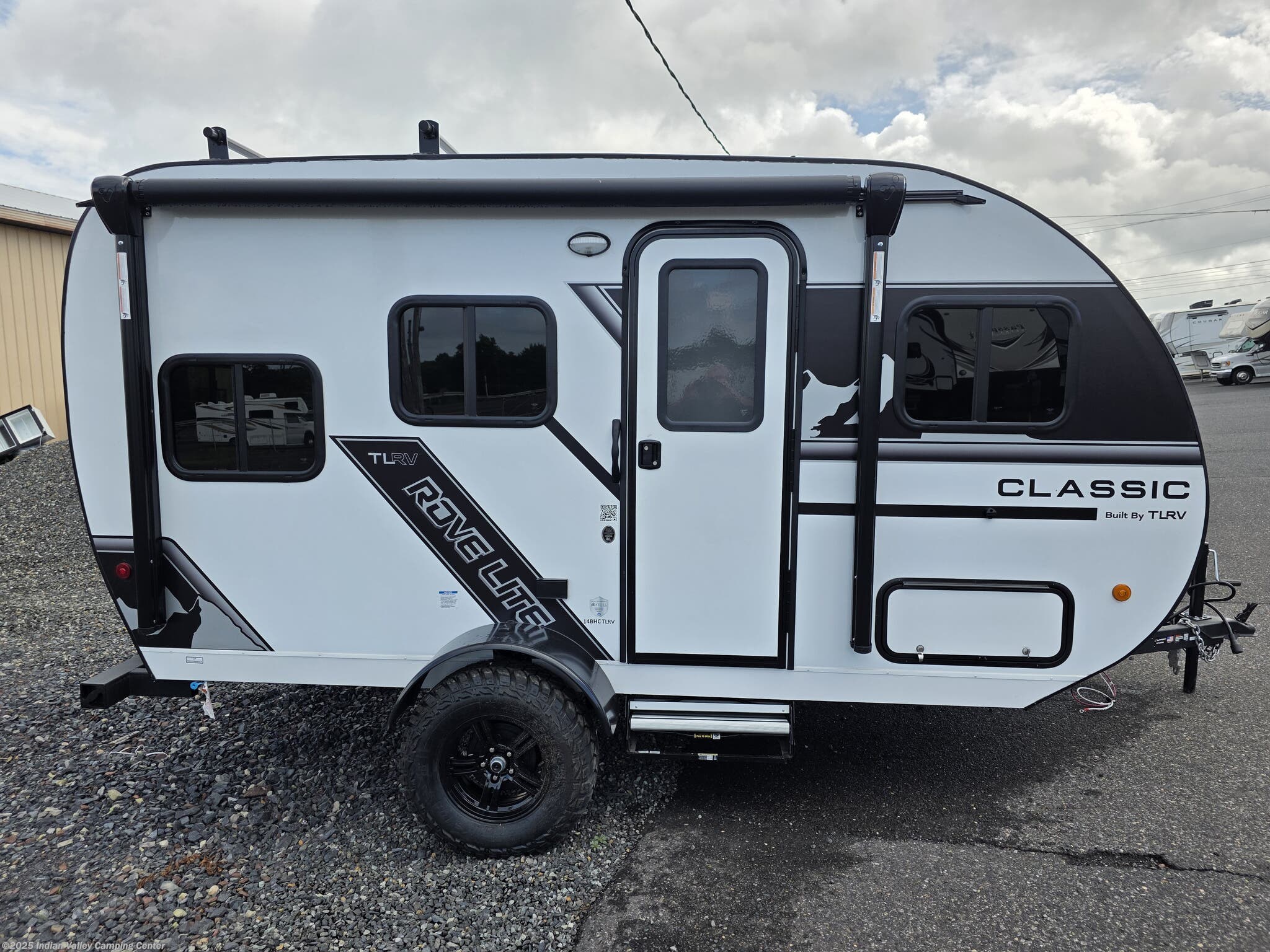 Call now about this 2026 Travel Lite Rove Classic 14BHC w/ Off-Road Package! 2026 Travel Lite Rove Classic 14BHC w/ Off-Road Package - New Travel Trailer For Sale by Indian Valley Camping Center in Souderton, Pennsylvania features Hitch, Air Conditioning, Spare Tire Kit, Refrigerator, Shower