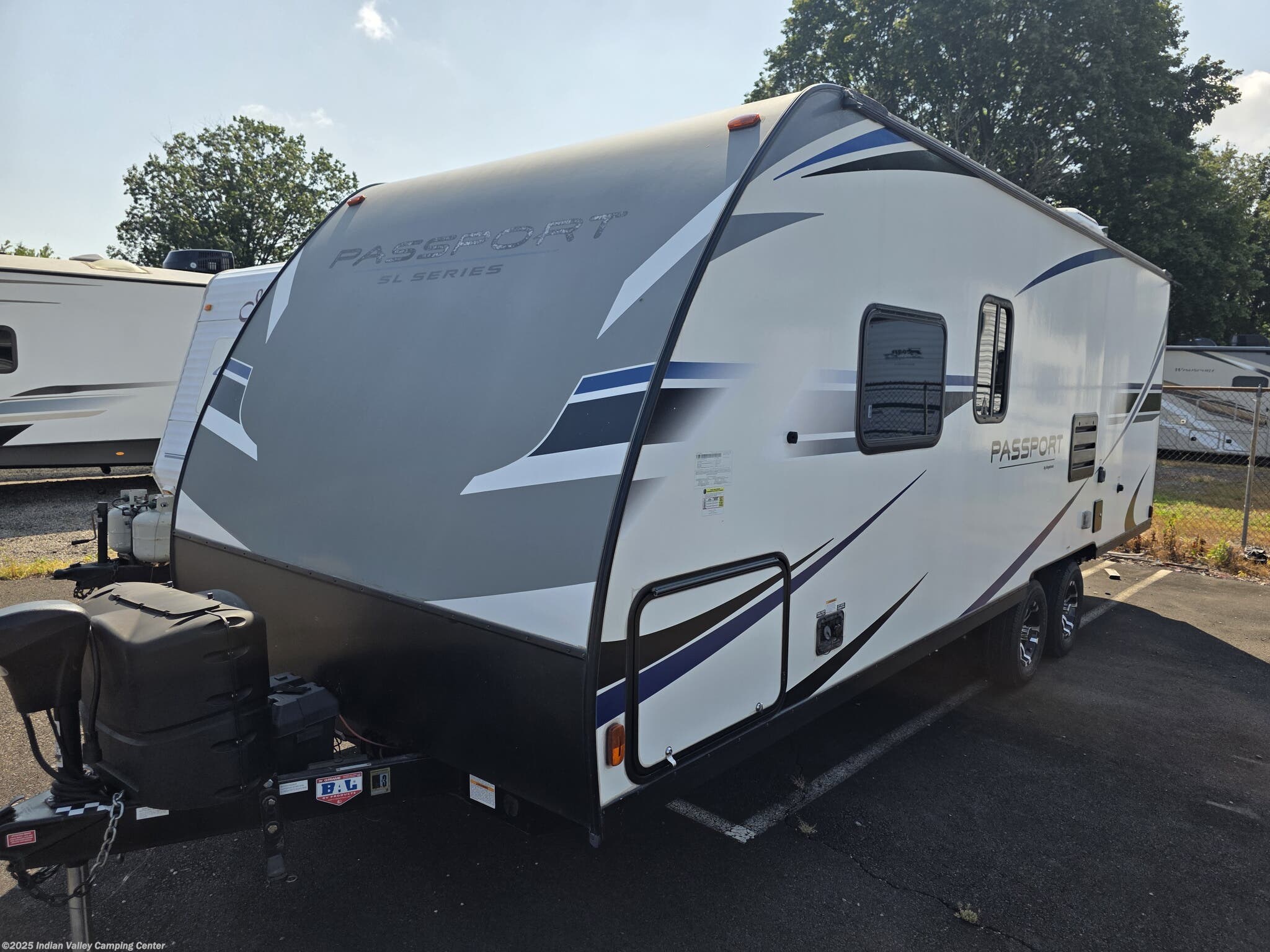 Call now about this 2020 Keystone Passport SL Series East 239ML! 2020 Keystone Passport SL Series East 239ML - Used Travel Trailer For Sale by Indian Valley Camping Center in Souderton, Pennsylvania features Medicine Cabinet, Queen Bed, Stove Top Burner, Water Heater, Power Roof Vent