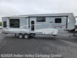 2015 Roamer RF 337RLS by Open Range from Indian Valley Camping Center in Souderton, Pennsylvania
