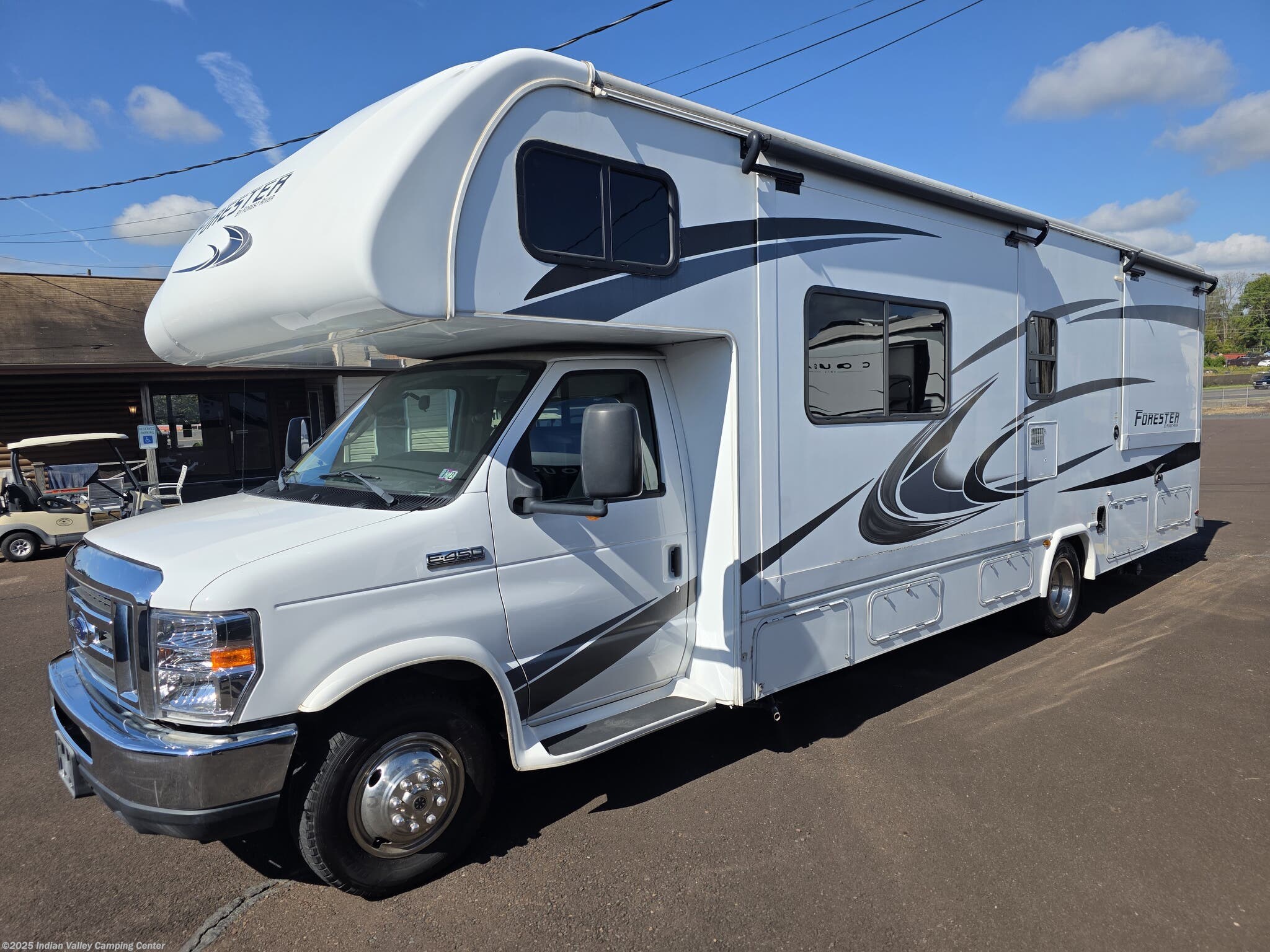 Call now about this 2020 Forest River Forester 2861DS! 2020 Forest River Forester 2861DS - Used Class C For Sale by Indian Valley Camping Center in Souderton, Pennsylvania features Oven, Slide-out Awning, Insulated, Stove Top Burner, Roof Vents