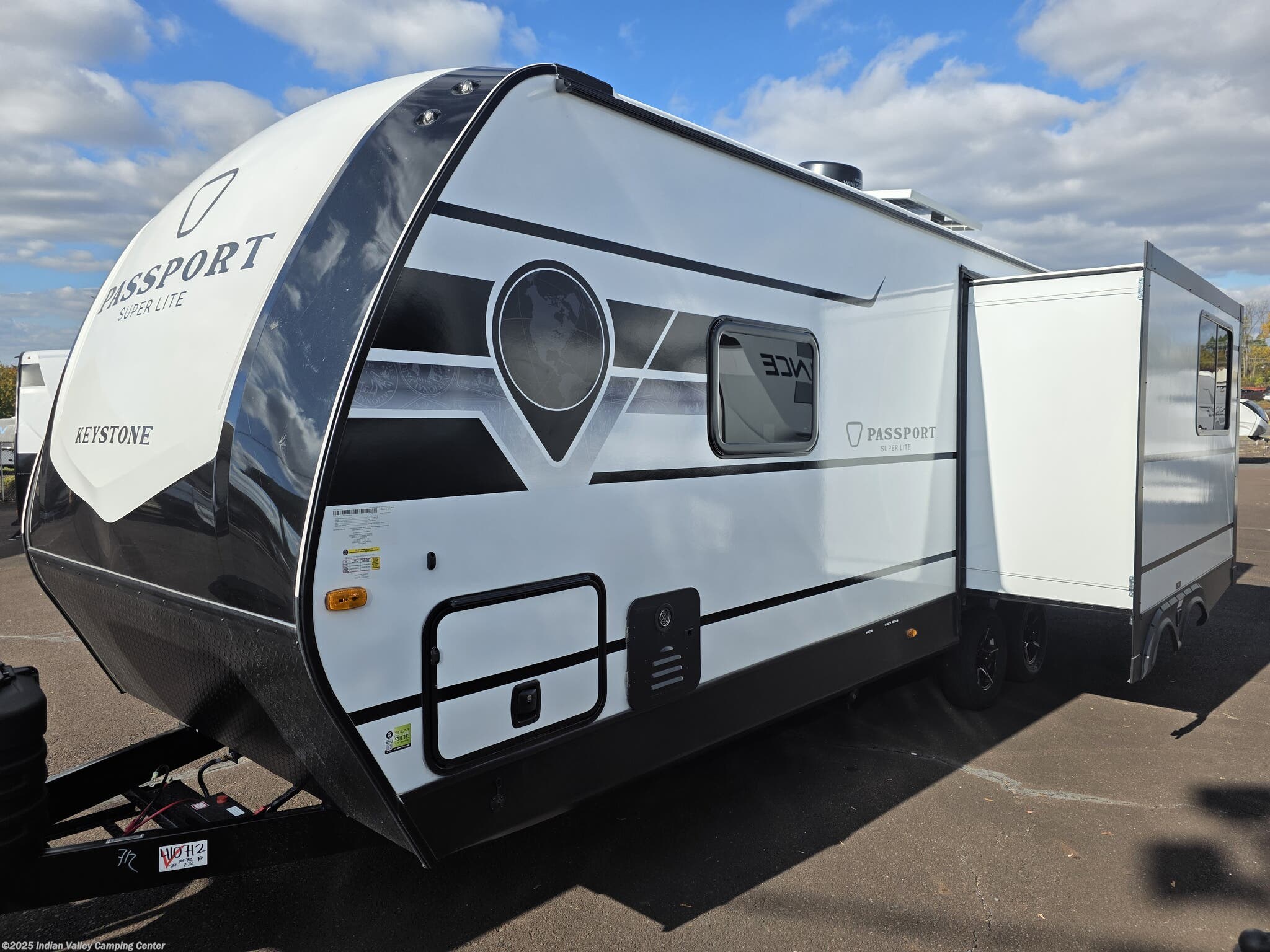 Contact us now about this 2026 Keystone Passport SL Series 253RD! 2026 Passport SL Series 253RD by Keystone from Indian Valley Camping Center in Souderton, Pennsylvania