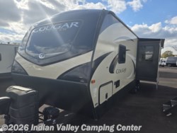 2019 Keystone Cougar Half-Ton 27RES - Used Travel Trailer for sale by Indian Valley Camping Center in Souderton, Pennsylvania