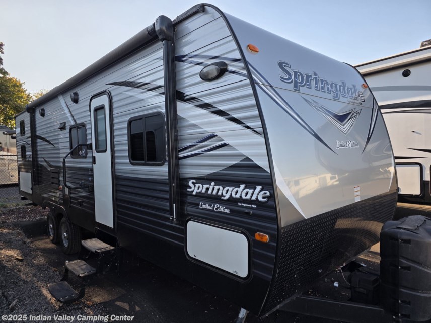 Used 2017 Keystone Springdale 270LE available in Souderton, Pennsylvania
