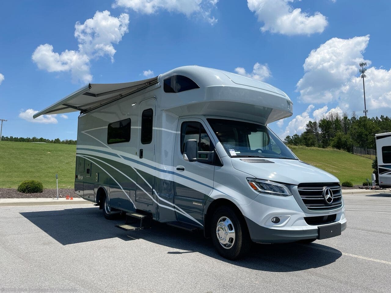 Contact us now about this 2024 Winnebago View 24D! 2024 View 24D by Winnebago from Blue Compass RV Columbia in Lexington, South Carolina