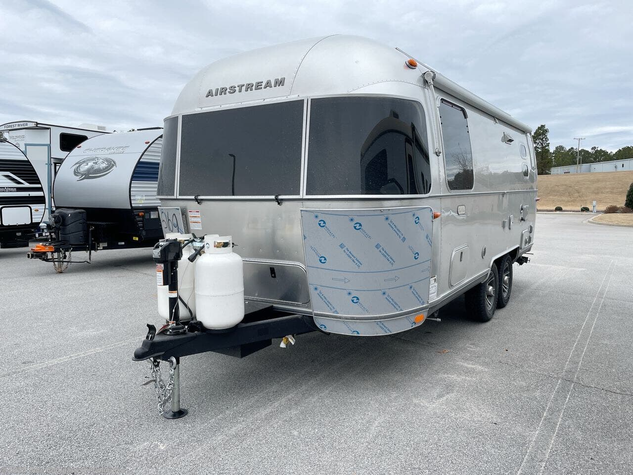 New 2025 Airstream Trade Wind 23FB available in Lexington, South Carolina