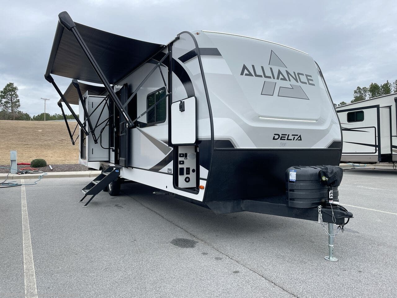 Email now about this 2025 Alliance RV Delta 294RK! New 2025 Alliance RV Delta 294RK available in Lexington, South Carolina