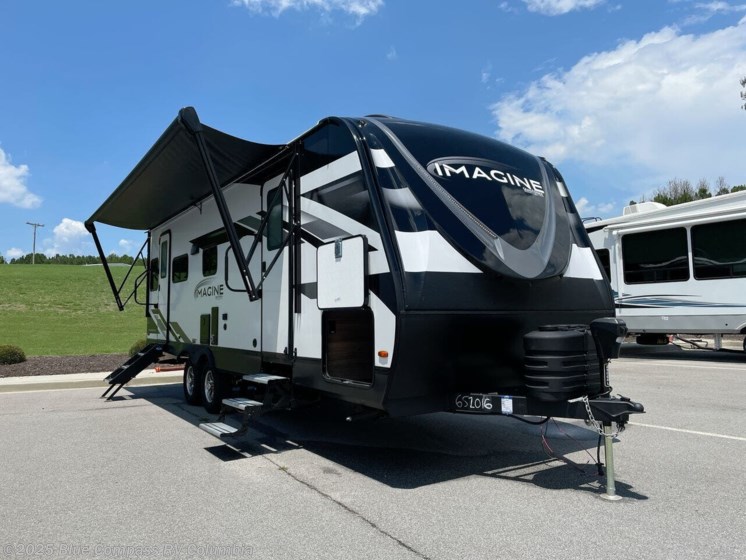 Email now about this 2025 Grand Design Imagine 2500RL! New 2025 Grand Design Imagine 2500RL available in Lexington, South Carolina