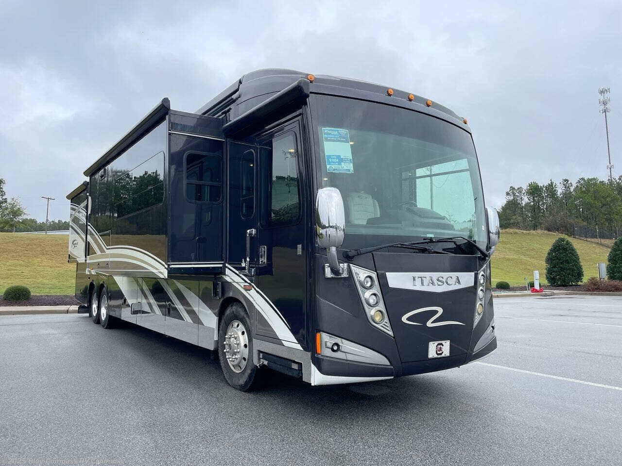 Call now about this 2015 Winnebago Ellipse 42ql Itasca! 2015 Winnebago Ellipse 42ql Itasca - Used Class A For Sale by Blue Compass RV Columbia in Lexington, South Carolina