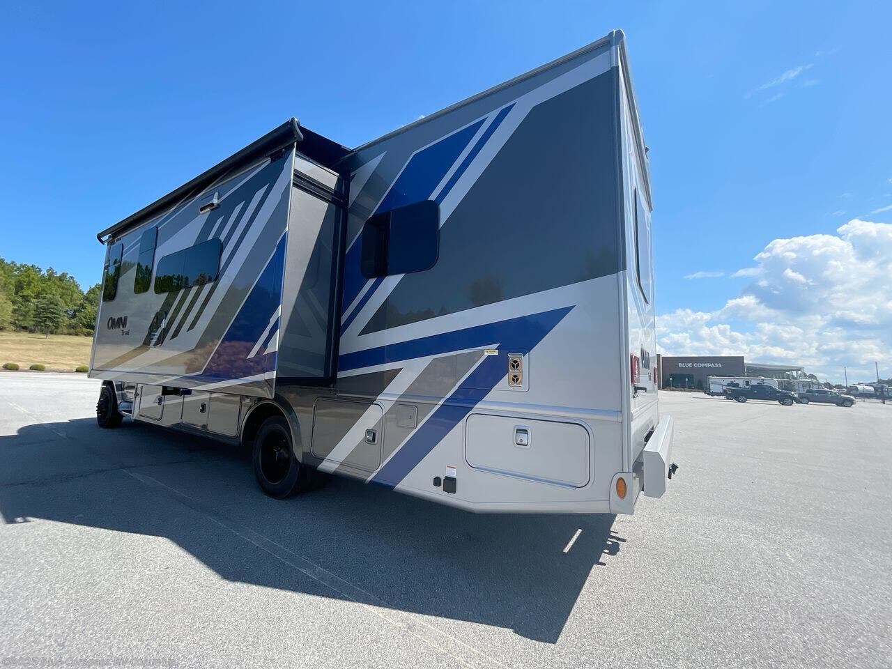 Call now about this 2026 Thor Motor Coach Omni Trail X32! 2026 Thor Motor Coach Omni Trail X32 - New Class C For Sale by Blue Compass RV Columbia in Lexington, South Carolina