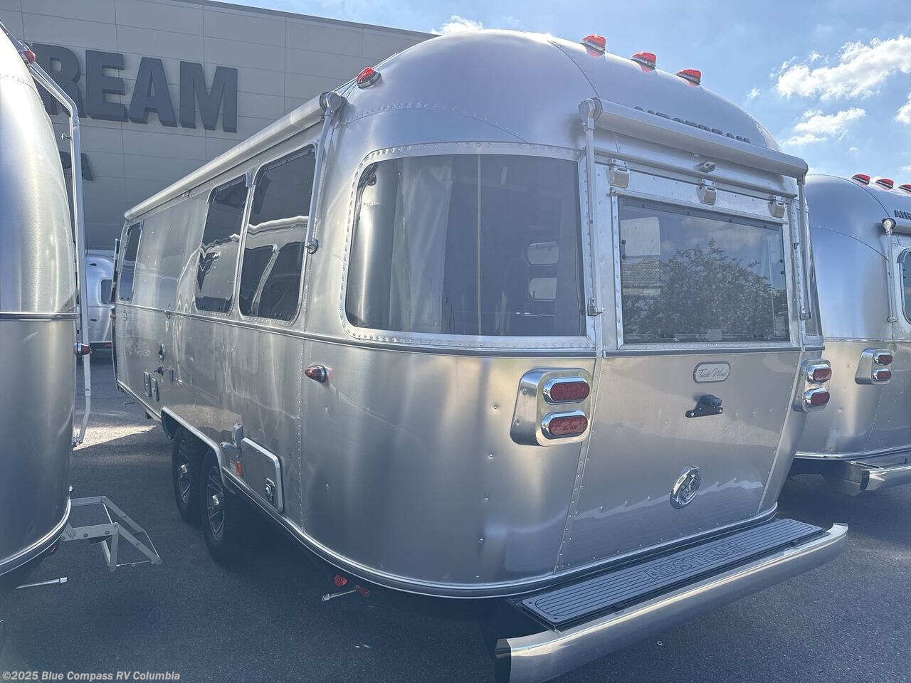 Contact us now about this 2026 Airstream Trade Wind 25FB! 2026 Trade Wind 25FB by Airstream from Blue Compass RV Columbia in Lexington, South Carolina