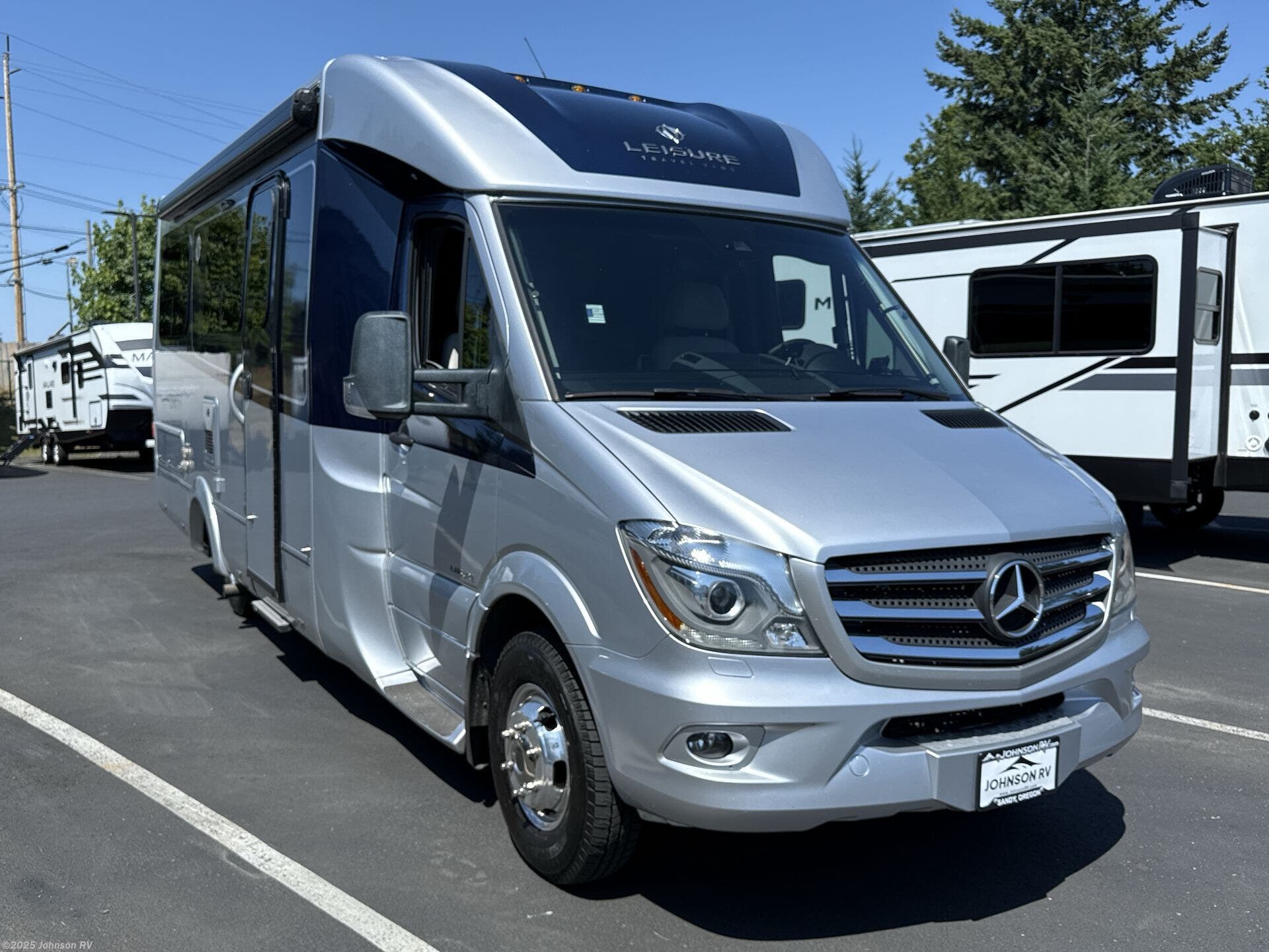 Email now about this 2019 Leisure Travel Unity U24FX! Used 2019 Leisure Travel Unity U24FX available in Sandy, Oregon