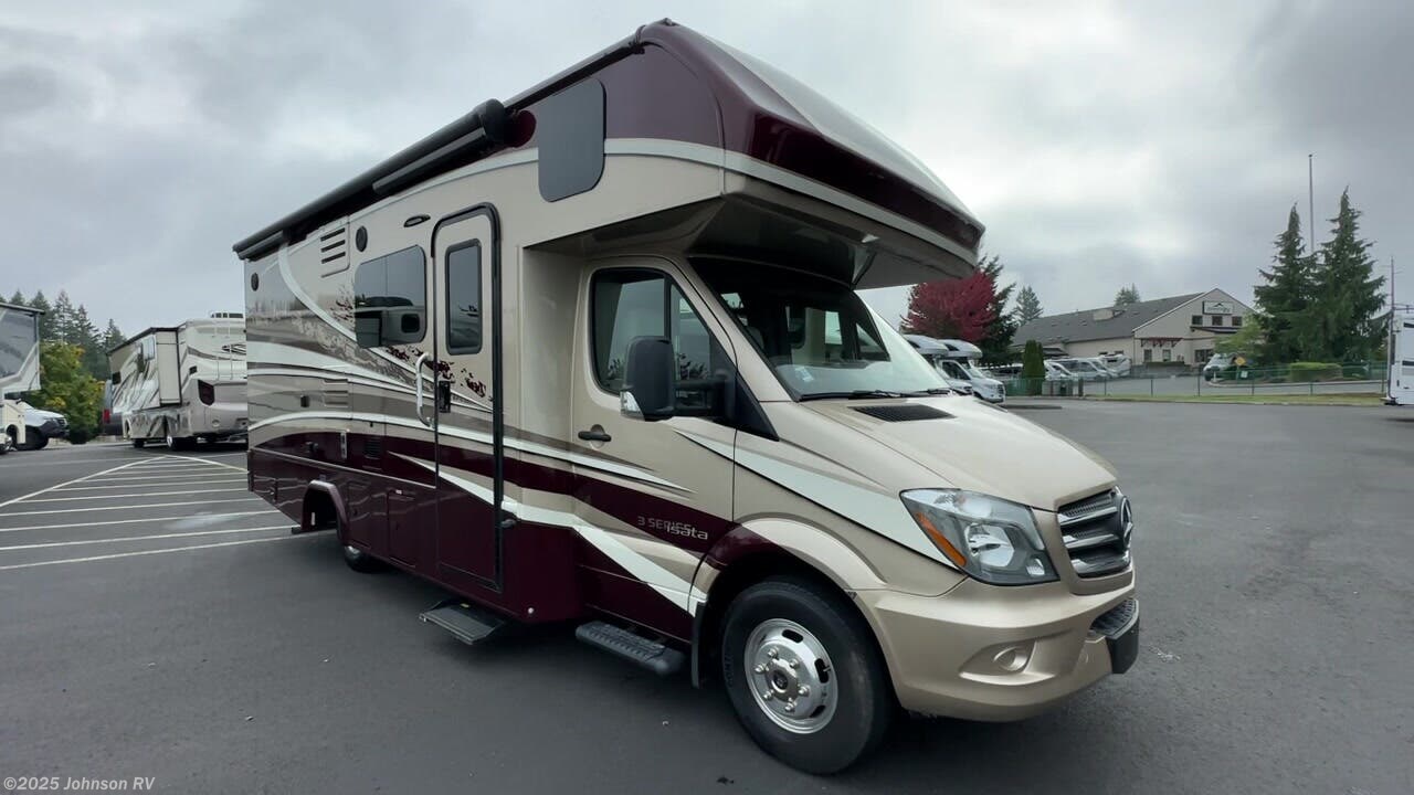 Contact us now about this 2019 Dynamax Corp Isata 3 Series 24FW! 2019 Isata 3 Series 24FW by Dynamax Corp from Johnson RV in Sandy, Oregon