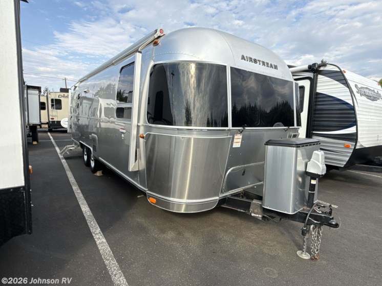 Email now about this 2018 Airstream International Serenity 27FB! Used 2018 Airstream International Serenity 27FB available in Sandy, Oregon