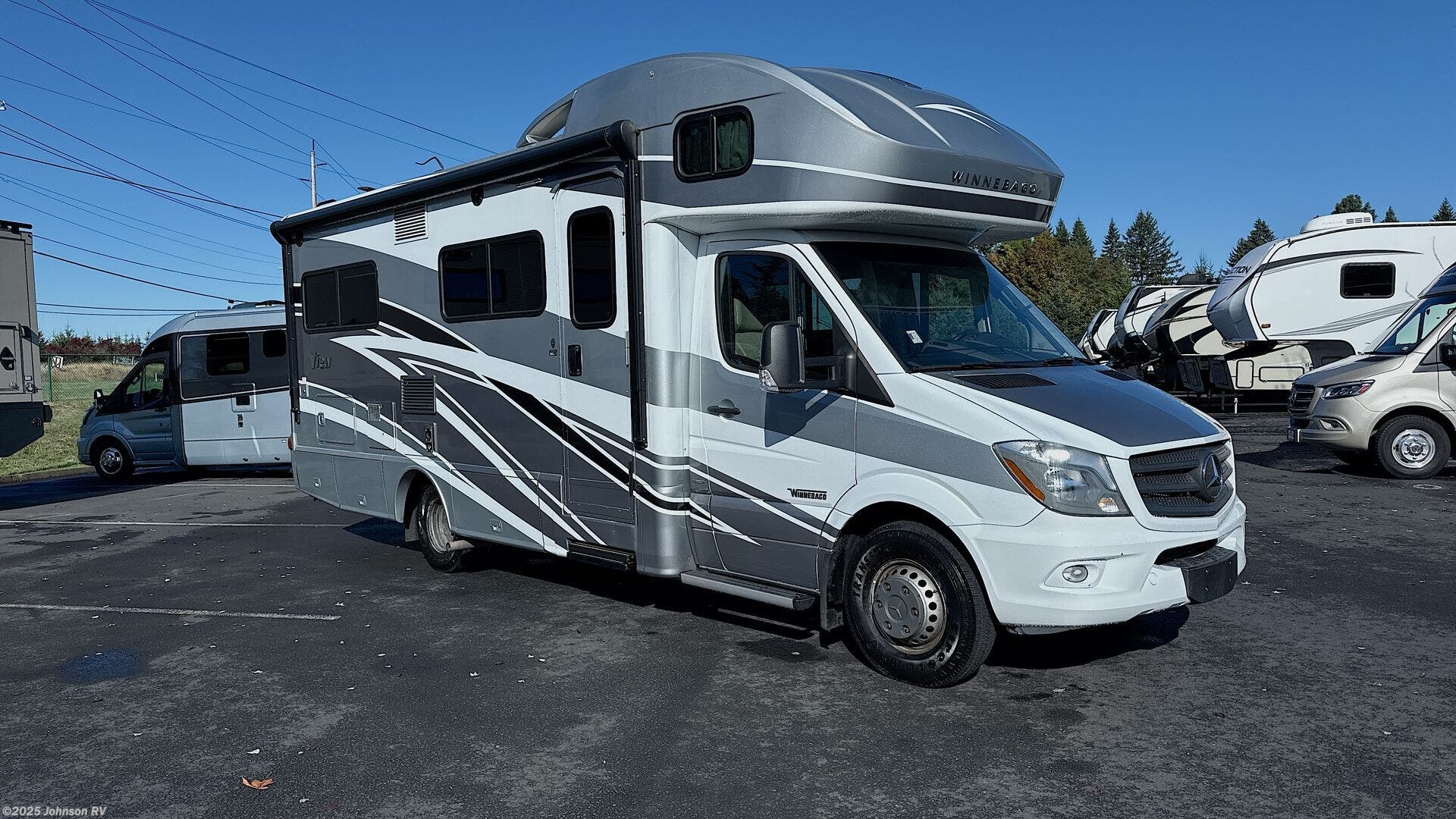 Email now about this 2017 Winnebago View 24J! Used 2017 Winnebago View 24J available in Sandy, Oregon