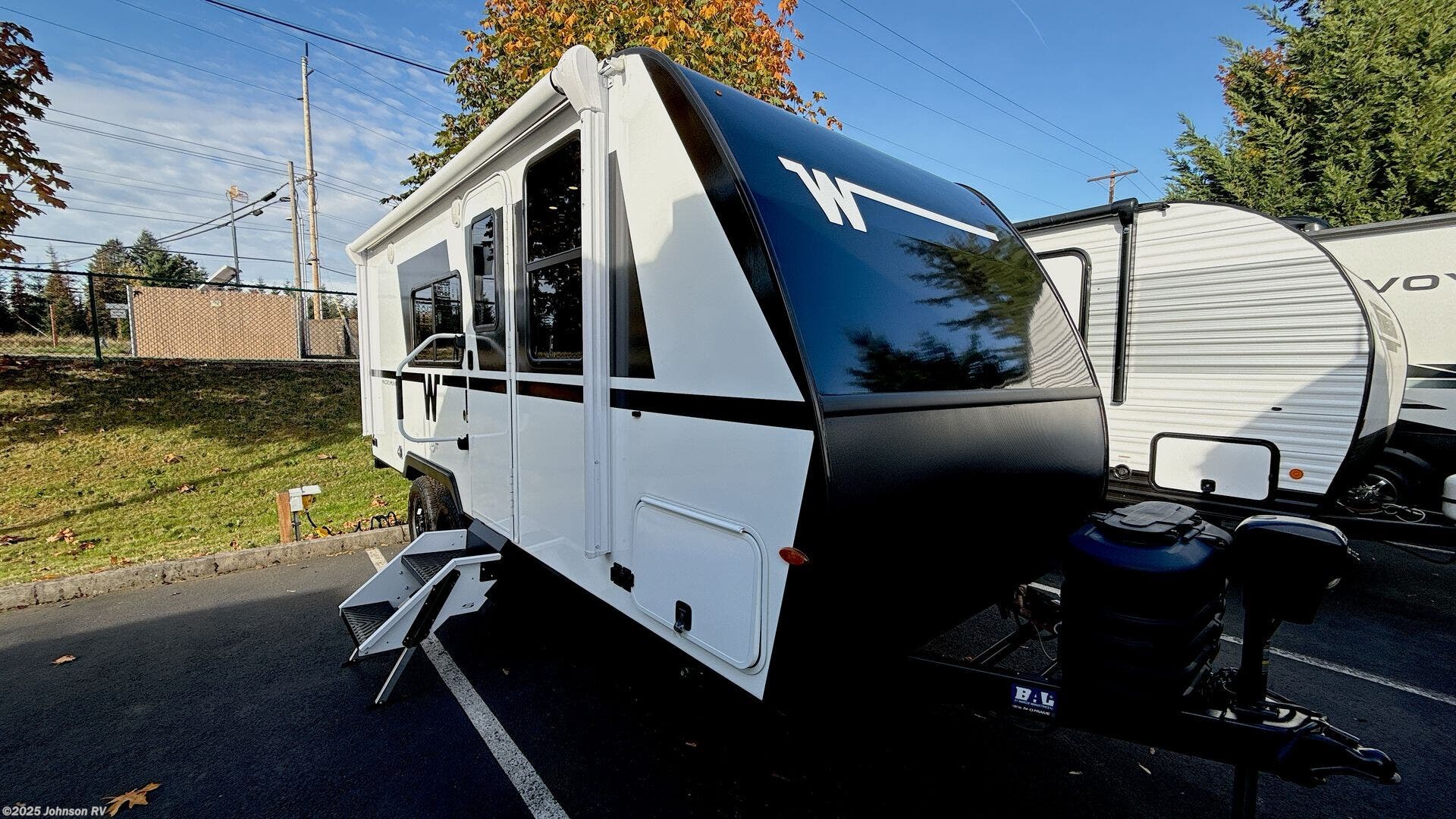 Email now about this 2026 Winnebago Micro Minnie 2108DS! New 2026 Winnebago Micro Minnie 2108DS available in Sandy, Oregon