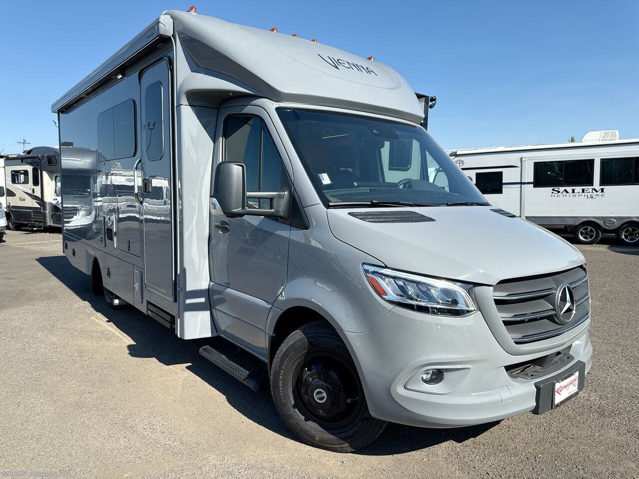 Contact us now about this 2026 Renegade RV Vienna 25RML! 2026 Vienna 25RML by Renegade RV from Johnson RV in Sandy, Oregon