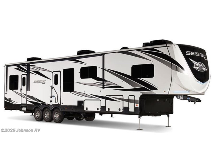 Email now about this 2020 Jayco Seismic 4125! Used 2020 Jayco Seismic 4125 available in Sandy, Oregon