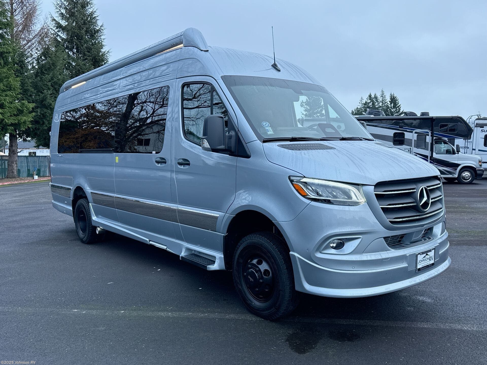 Email now about this 2026 Grech RV Strada-ion AWD Tour! New 2026 Grech RV Strada-ion AWD Tour available in Sandy, Oregon
