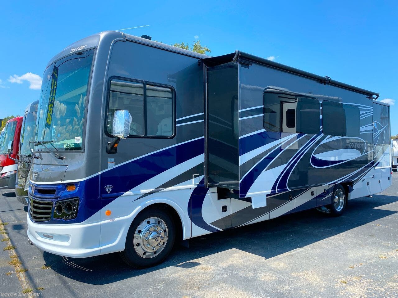 Fleetwood Bounder K Rv For Sale In Boerne Tx Bc