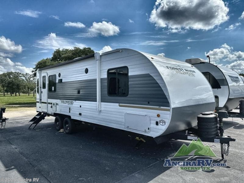 New 2025 Forest River Wildwood X-Lite 24RLXL available in Boerne, Texas