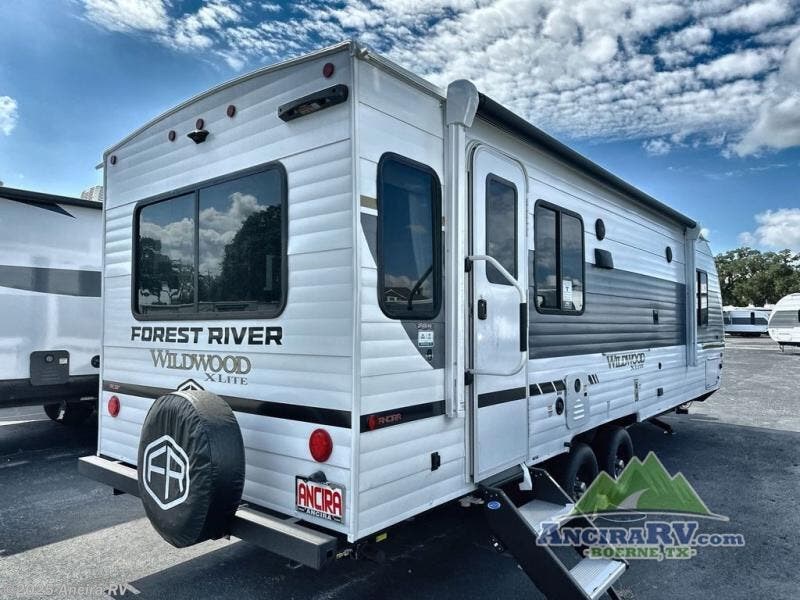 Contact us now about this 2025 Forest River Wildwood X-Lite 24RLXL! 2025 Wildwood X-Lite 24RLXL by Forest River from Ancira RV in Boerne, Texas