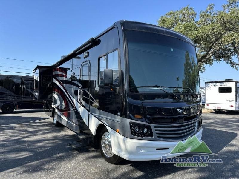 Email now about this 2018 Fleetwood Bounder 34S! Used 2018 Fleetwood Bounder 34S available in Boerne, Texas