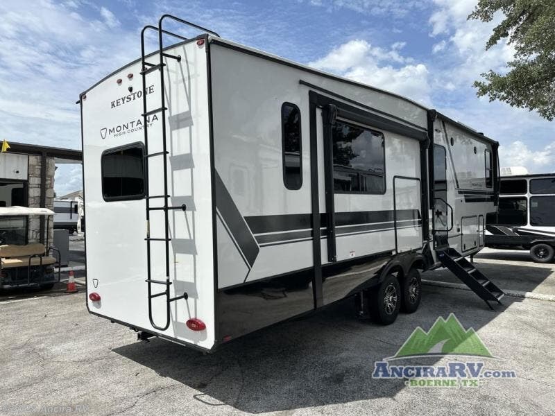 Contact us now about this 2026 Keystone Montana High Country 325RK! 2026 Montana High Country 325RK by Keystone from Ancira RV in Boerne, Texas