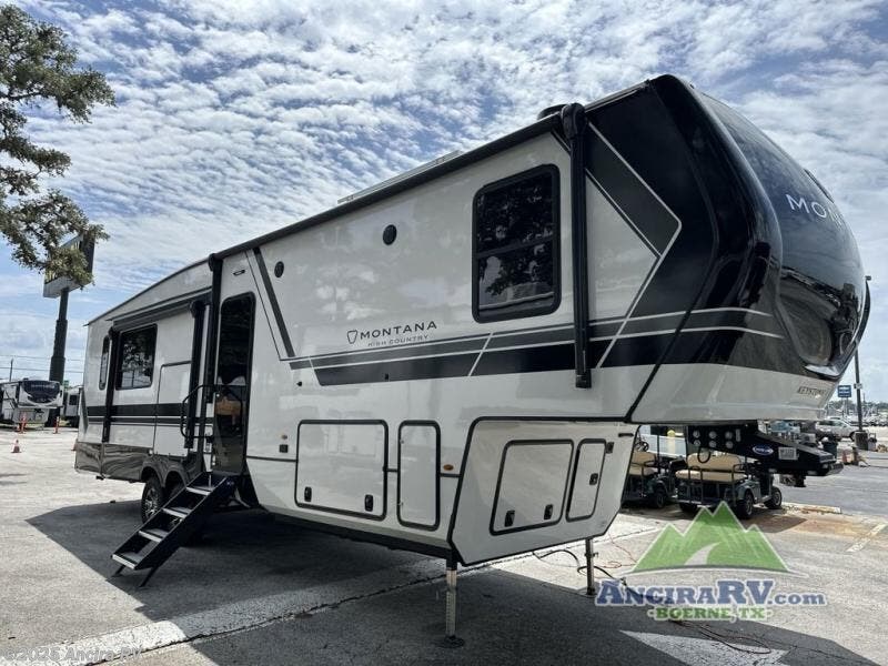 New 2026 Keystone Montana High Country 325RK available in Boerne, Texas
