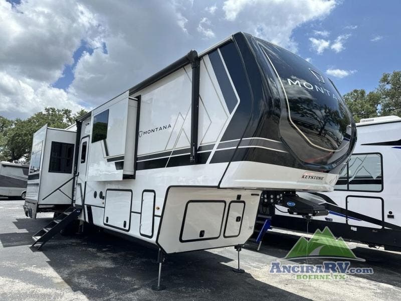 New 2026 Keystone Montana 3901RK available in Boerne, Texas
