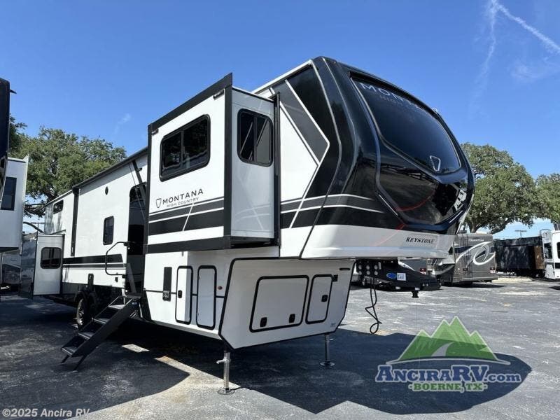 New 2026 Keystone Montana High Country 377FL available in Boerne, Texas