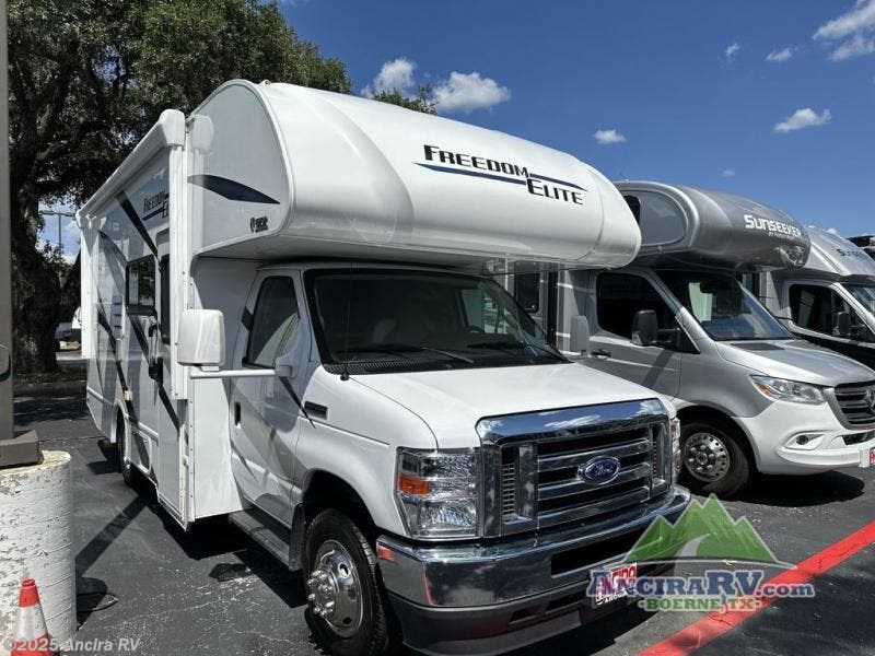 Used 2022 Thor Motor Coach Freedom Elite 22FE 22E available in Boerne, Texas
