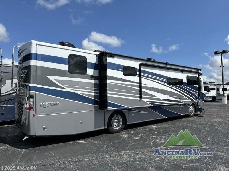 Contact us now about this 2026 Fleetwood Discovery 38W! 2026 Discovery 38W by Fleetwood from Ancira RV in Boerne, Texas