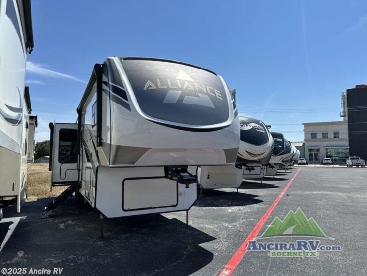 Email now about this 2021 Alliance RV Paradigm 310RL! Used 2021 Alliance RV Paradigm 310RL available in Boerne, Texas