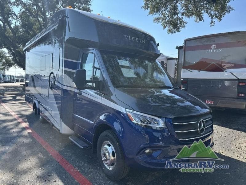 New 2026 Tiffin Wayfarer 25 XRW available in Boerne, Texas