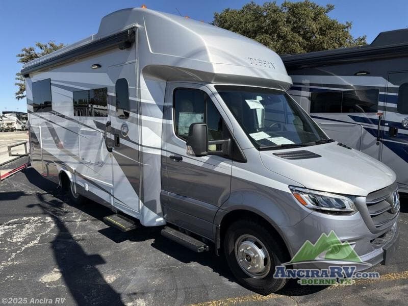 New 2026 Tiffin Wayfarer 25 XLW available in Boerne, Texas