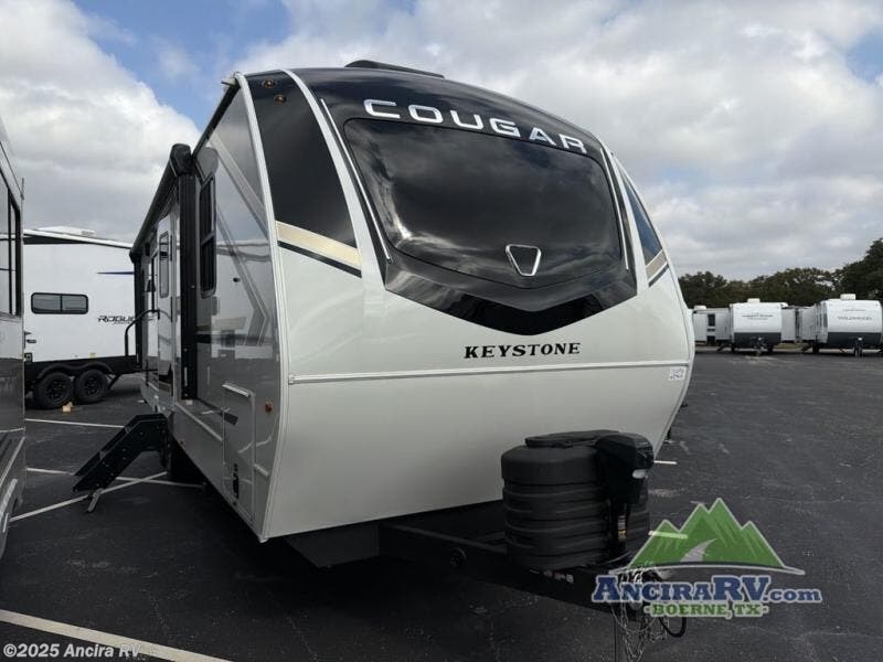 Email now about this 2025 Keystone Cougar Half-Ton 26LBW! New 2025 Keystone Cougar Half-Ton 26LBW available in Boerne, Texas