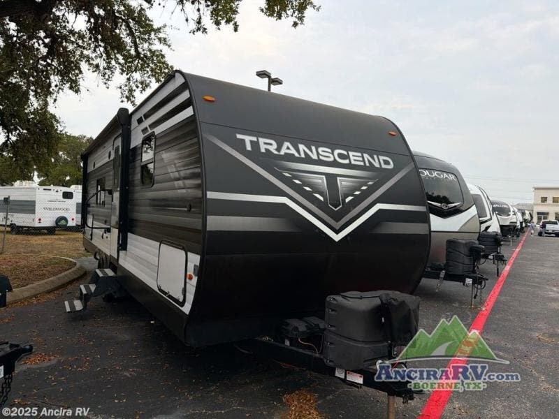 Email now about this 2022 Grand Design Transcend Xplor 261BH! Used 2022 Grand Design Transcend Xplor 261BH available in Boerne, Texas