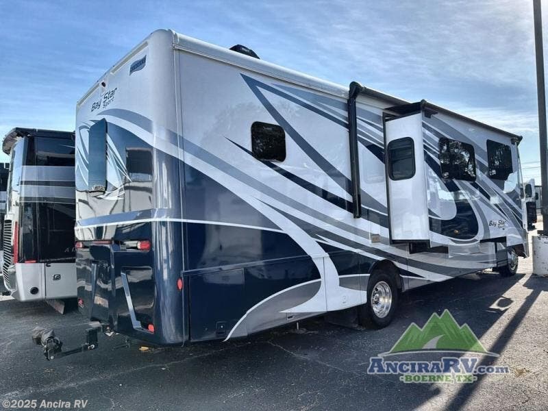Contact us now about this 2022 Newmar Bay Star Sport 3316! 2022 Bay Star Sport 3316 by Newmar from Ancira RV in Boerne, Texas