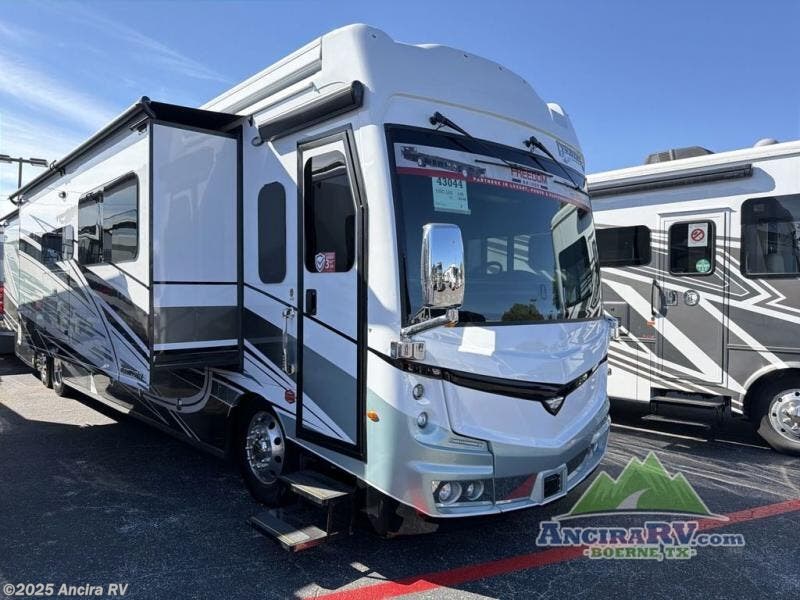 Email now about this 2026 Fleetwood Discovery LXE 44B! New 2026 Fleetwood Discovery LXE 44B available in Boerne, Texas
