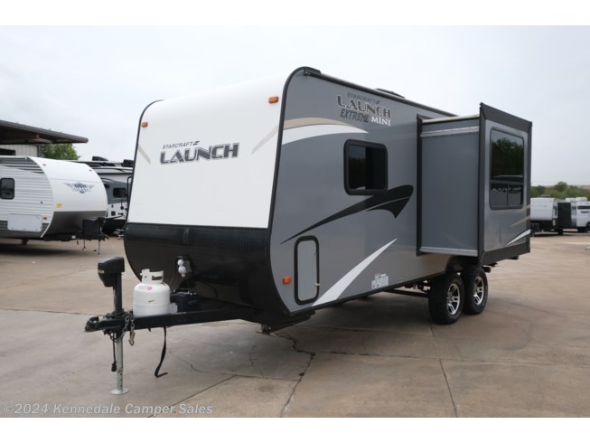 2017 Starcraft Launch Mini 19MBS - Used Travel Trailer For Sale by Kennedale Camper Sales in Kennedale, Texas