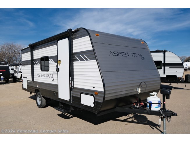 2022 Aspen Trail 1950BH by Dutchmen from Kennedale Camper Sales in Kennedale, Texas