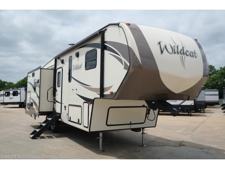 Used 2018 Forest River Wildcat 29RLX available in Kennedale, Texas
