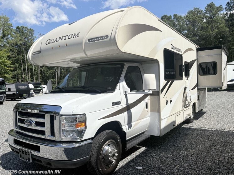 Email now about this 2017 Thor Motor Coach Quantum RS26 Ford! Used 2017 Thor Motor Coach Quantum RS26 Ford available in Ashland, Virginia