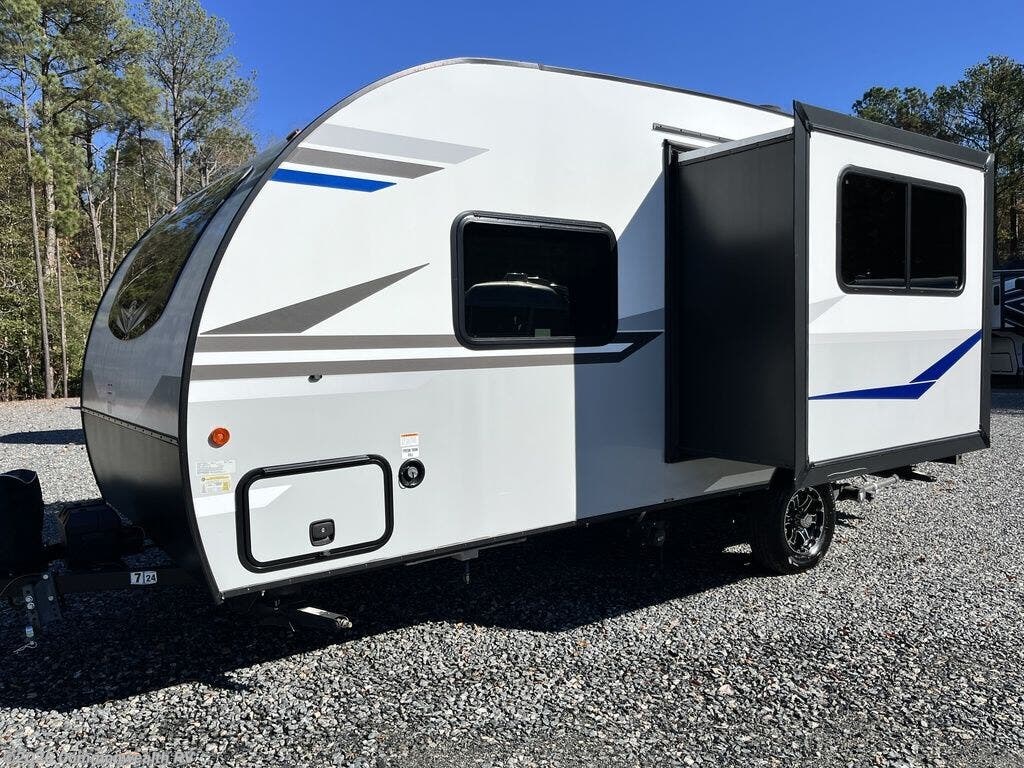 Email now about this 2022 Venture RV M169VRK! Used 2022 Venture RV M169VRK available in Ashland, Virginia