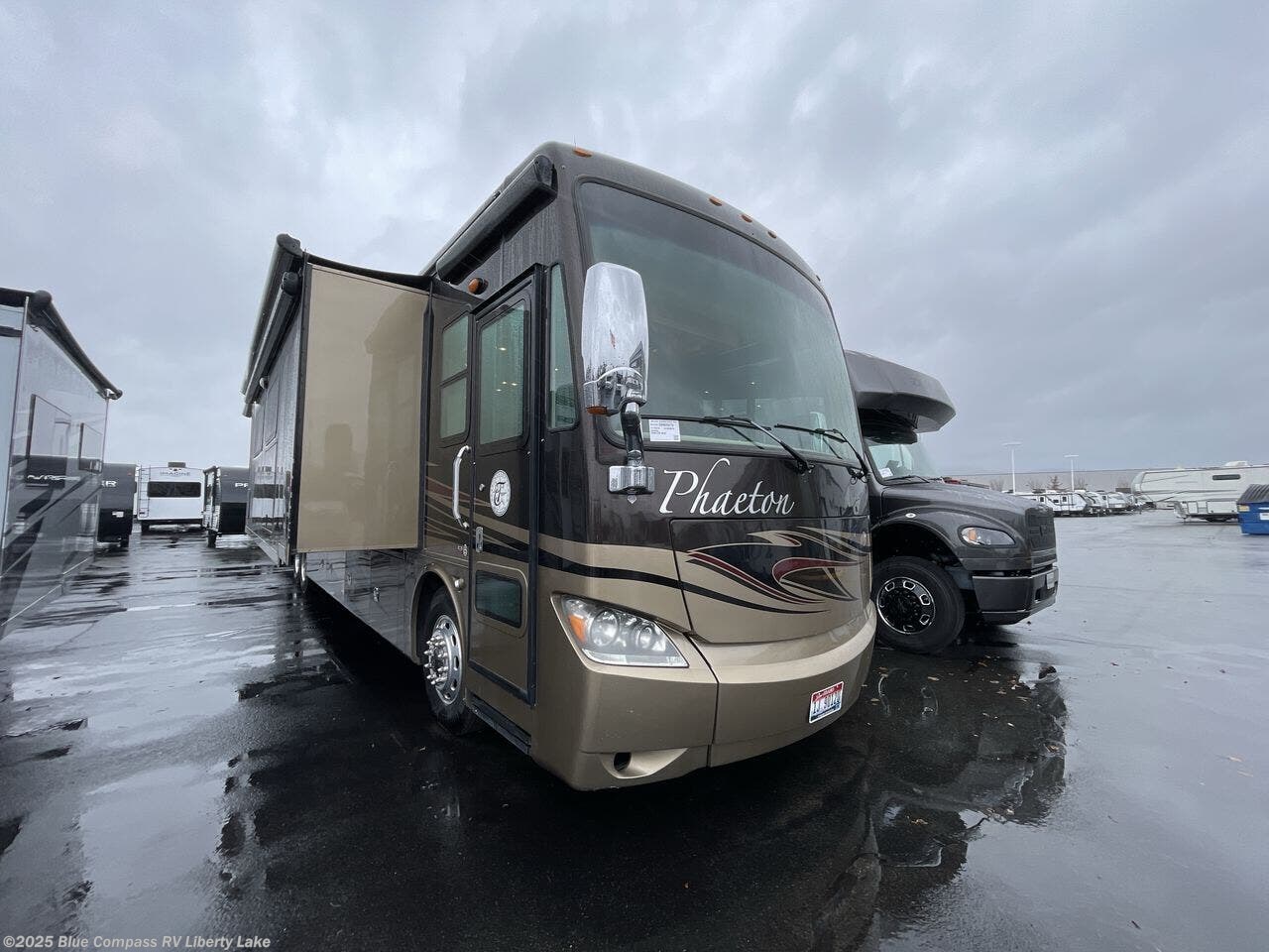 Contact us now about this 2014 Tiffin Phaeton 42 LH! 2014 Phaeton 42 LH by Tiffin from Blue Compass RV Liberty Lake in Liberty Lake, Washington