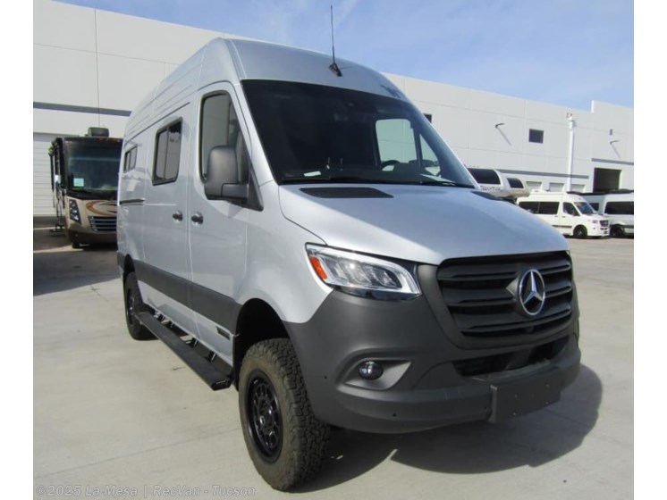 Email now about this 2025 Winnebago Adventure Wagon BMH44M-VANUP! New 2025 Winnebago Adventure Wagon BMH44M-VANUP available in Tucson, Arizona