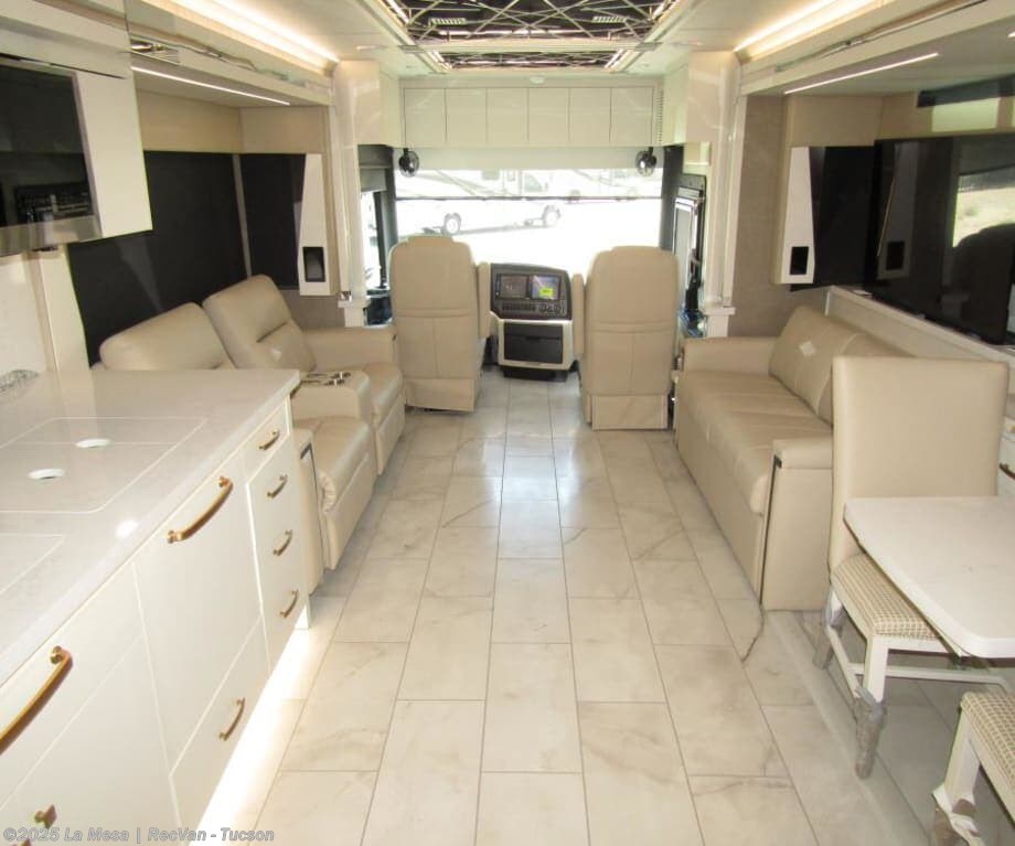 Contact us now about this 2025 Tiffin Zephyr 45PZ! 2025 Zephyr 45PZ by Tiffin from La Mesa | RecVan - Tucson in Tucson, Arizona