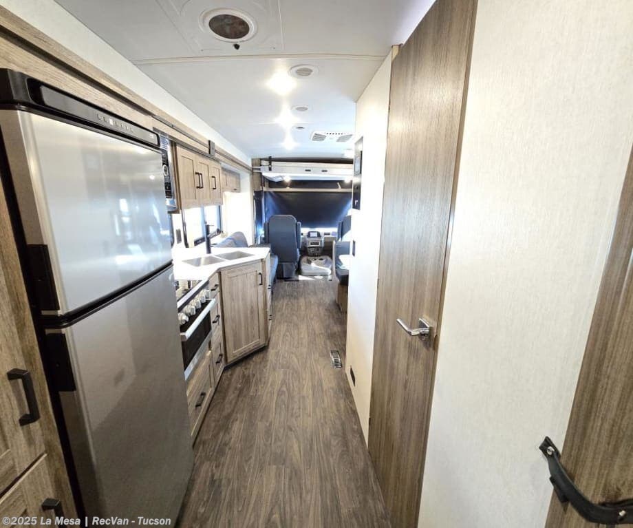 Contact us now about this 2026 Winnebago Sunstar IFE29NP! 2026 Sunstar IFE29NP by Winnebago from La Mesa | RecVan - Tucson in Tucson, Arizona
