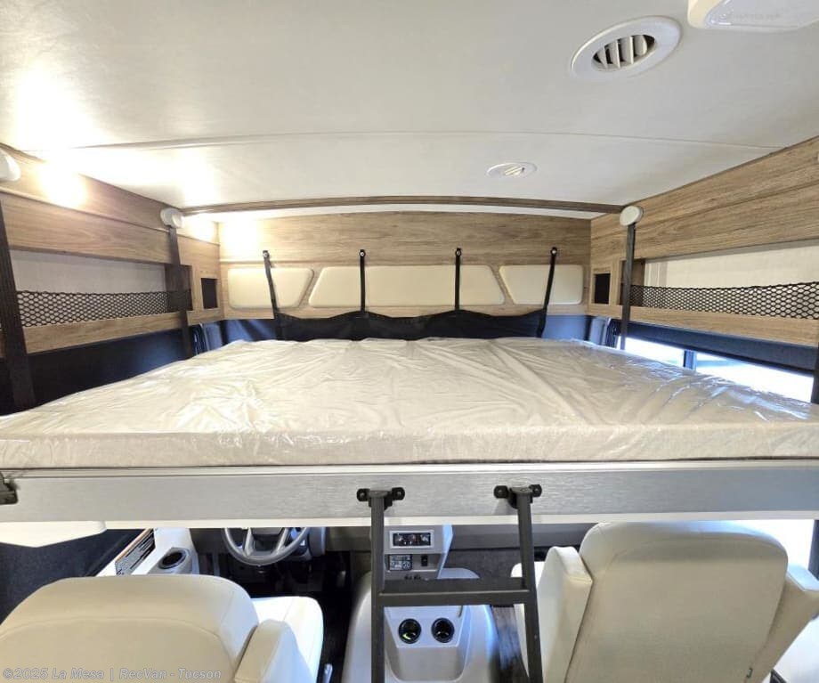 New 2026 Winnebago Vista WFE29V available in Tucson, Arizona